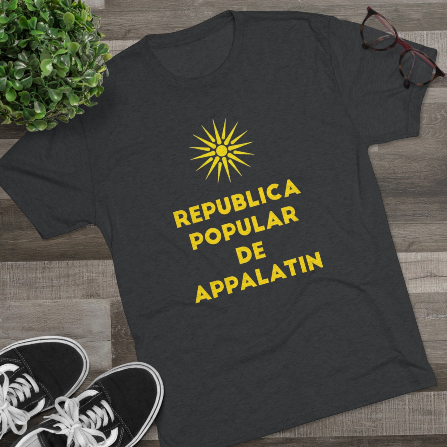 Republica Popular De Appalatin - Tri-Blend- Tee