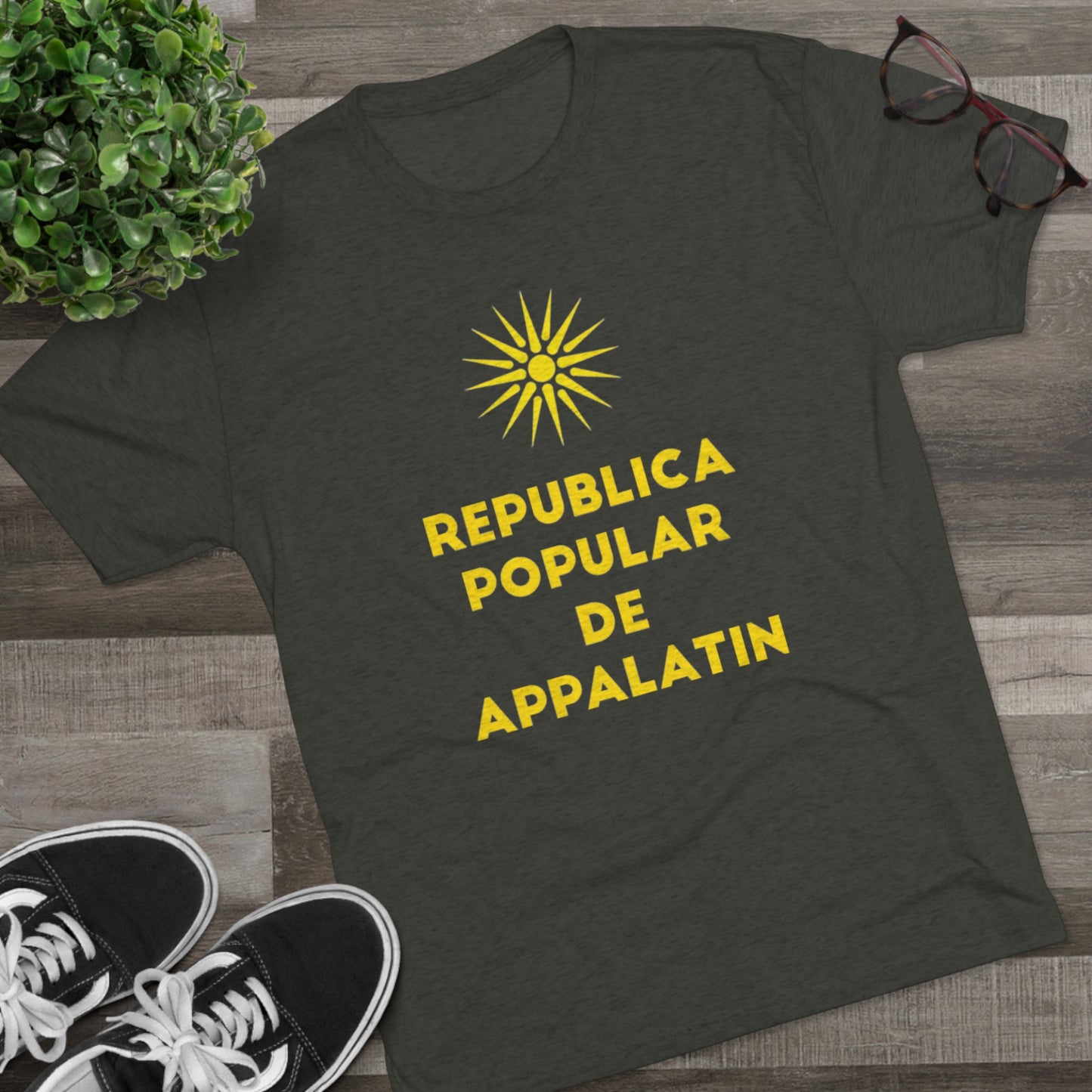 Republica Popular De Appalatin - Tri-Blend- Tee